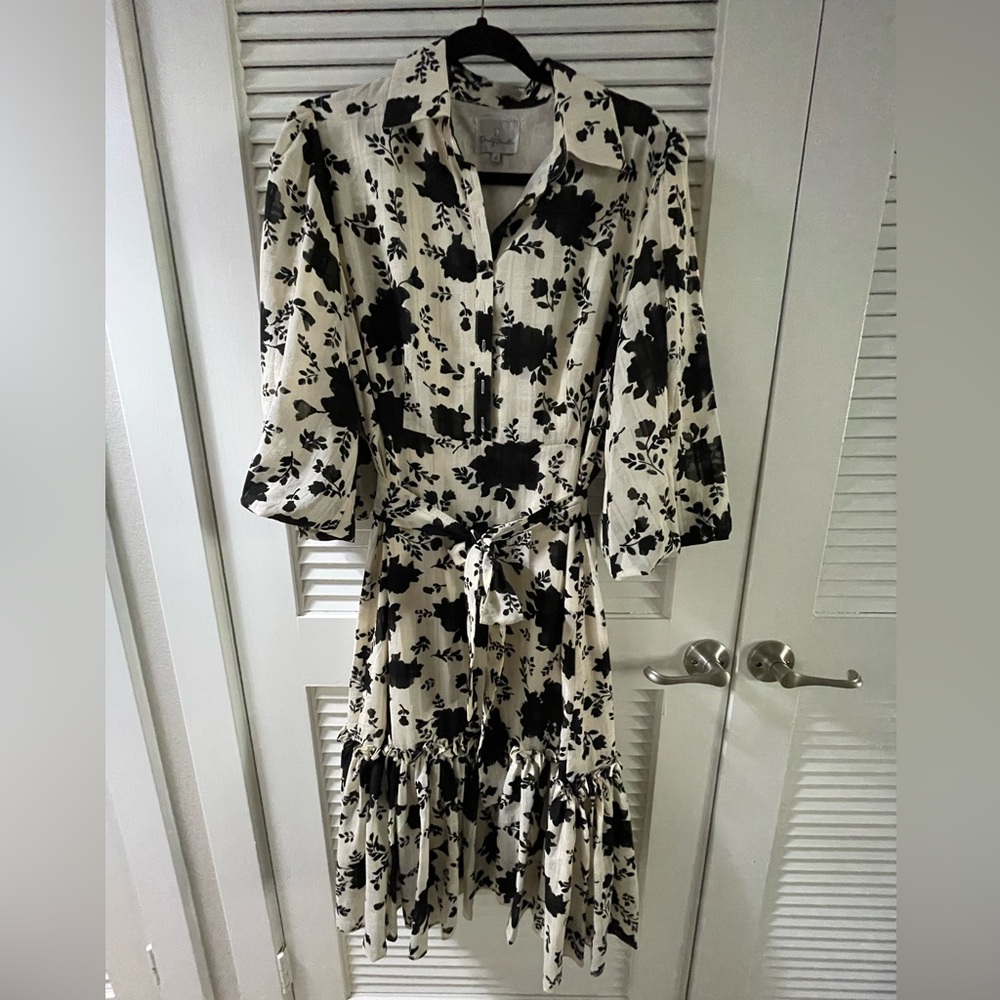 Dainty Jewells Black and Cream Floral Midi Dress